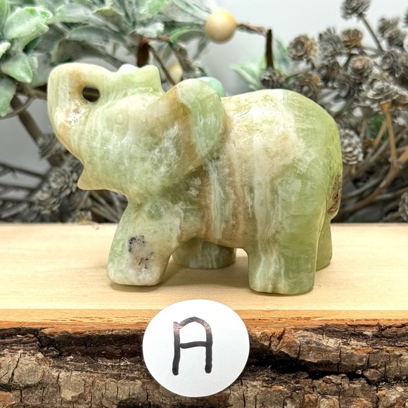 Caribbean Calcite Elephant Carvings - Picture 2 of 11